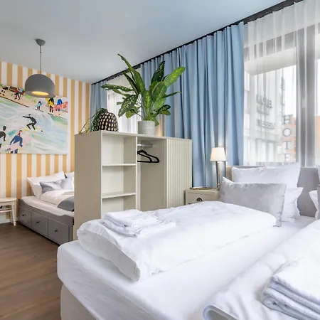 Family 4 Gaeste Air Condition Parken Frei