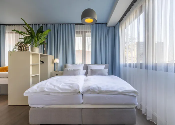 Family Apartment City 4 Gaeste Air Condition Parken Frei